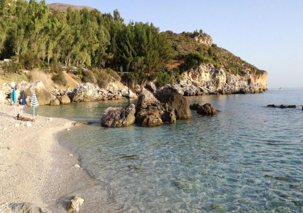 Casa Vacanza La Finestra Sul Porto Castellammare del Golfo Exterior photo